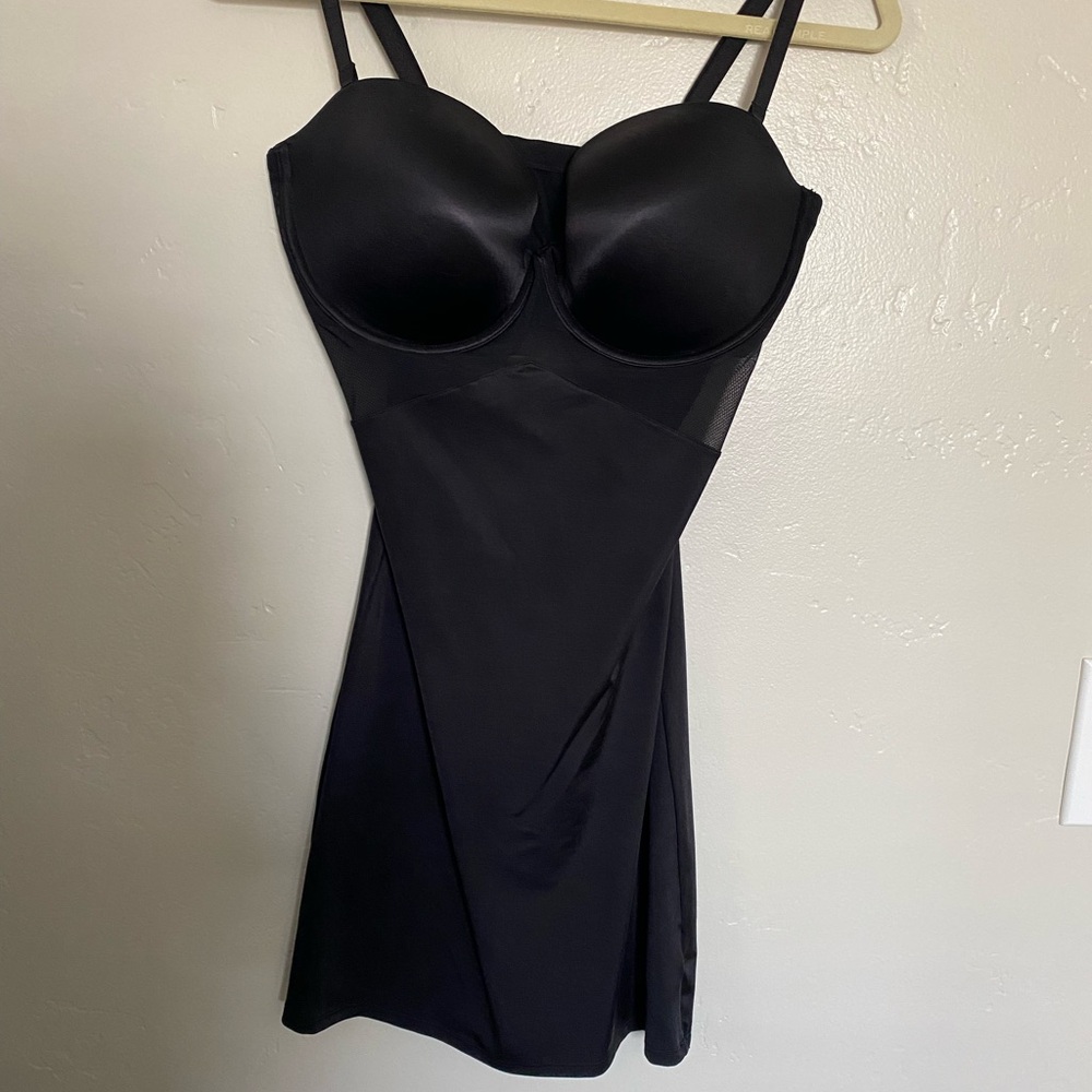 SPANX Women's Black Chemise